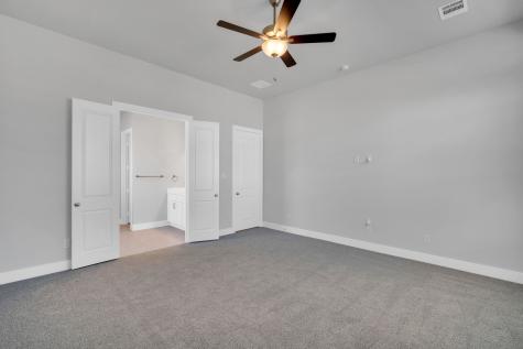 1026 Beaverbrook Lane Desoto TX 75115