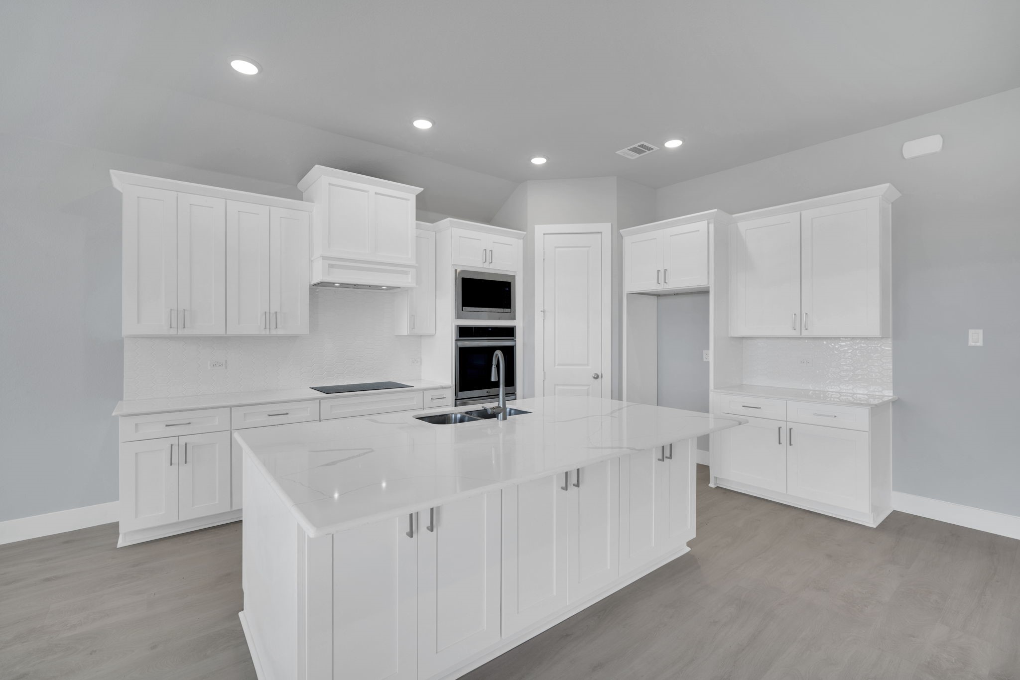 1026 Beaverbrook Lane Desoto TX 75115