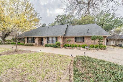 1214 Canterbury Court Arlington TX 76013