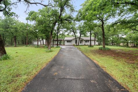 4212 Oak Drive Alvarado TX 76009