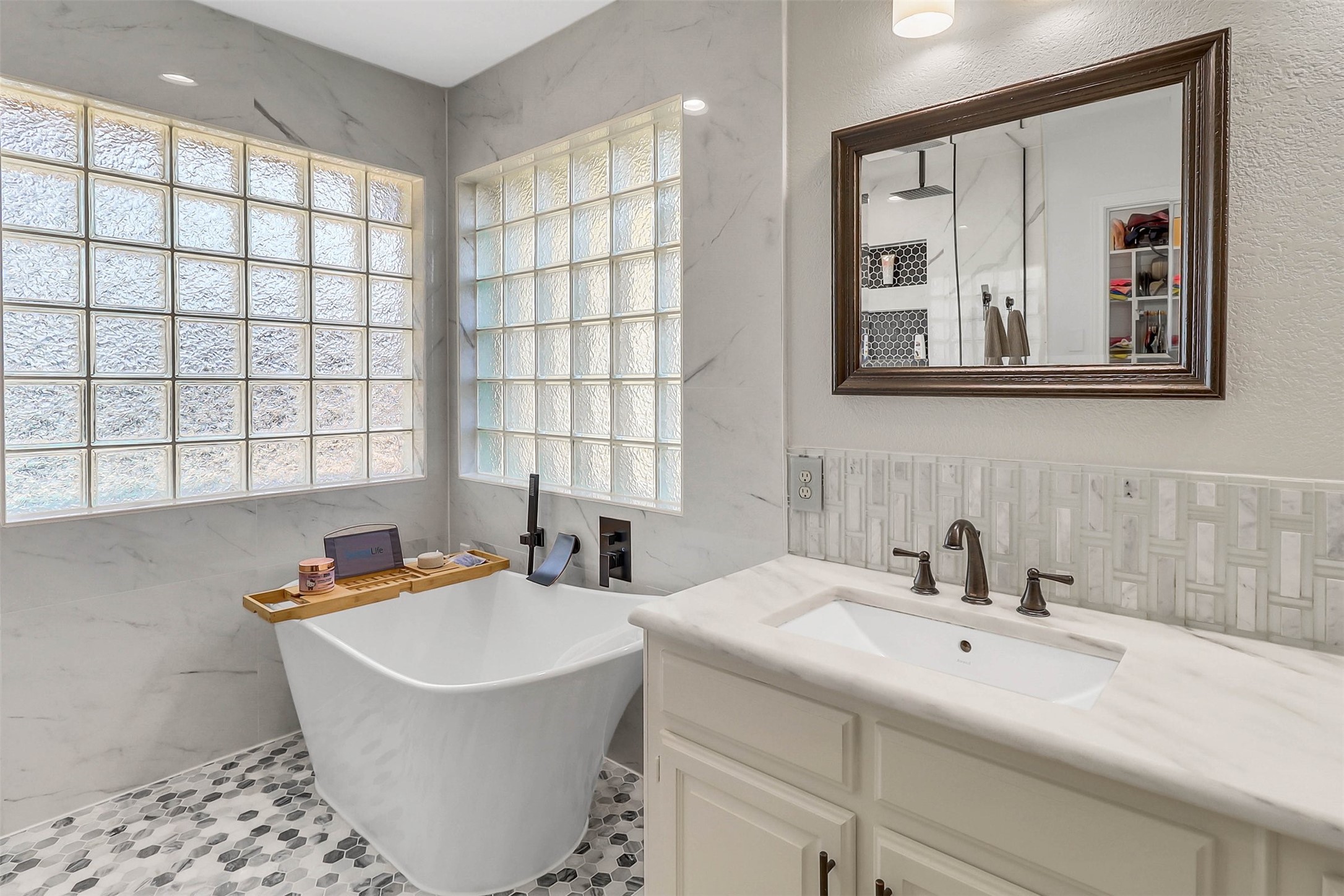 2101 Evergreen Drive Plano TX 75075