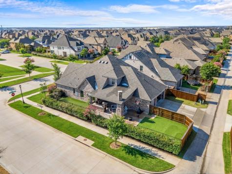 1898 Tumblegrass Road Frisco TX 75033