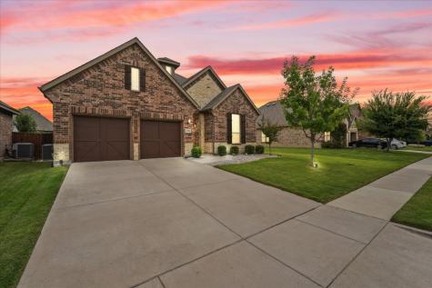 4708 Periwinkle Drive Mansfield TX 76063