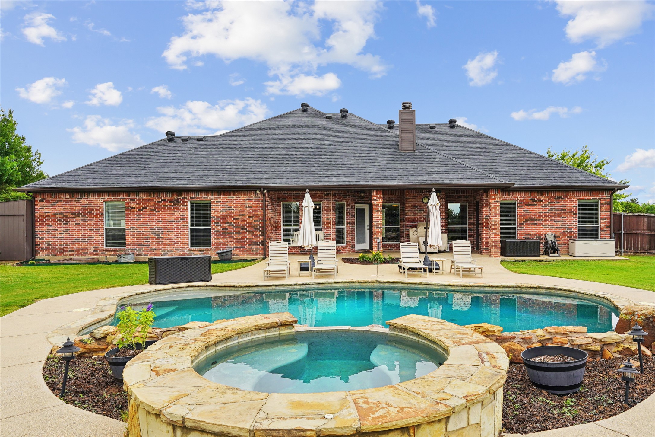 3011 John T Lane Midlothian TX 76065
