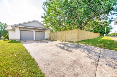 2406 Magna Vista Drive Dallas TX 75216