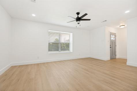 2406 Magna Vista Drive Dallas TX 75216