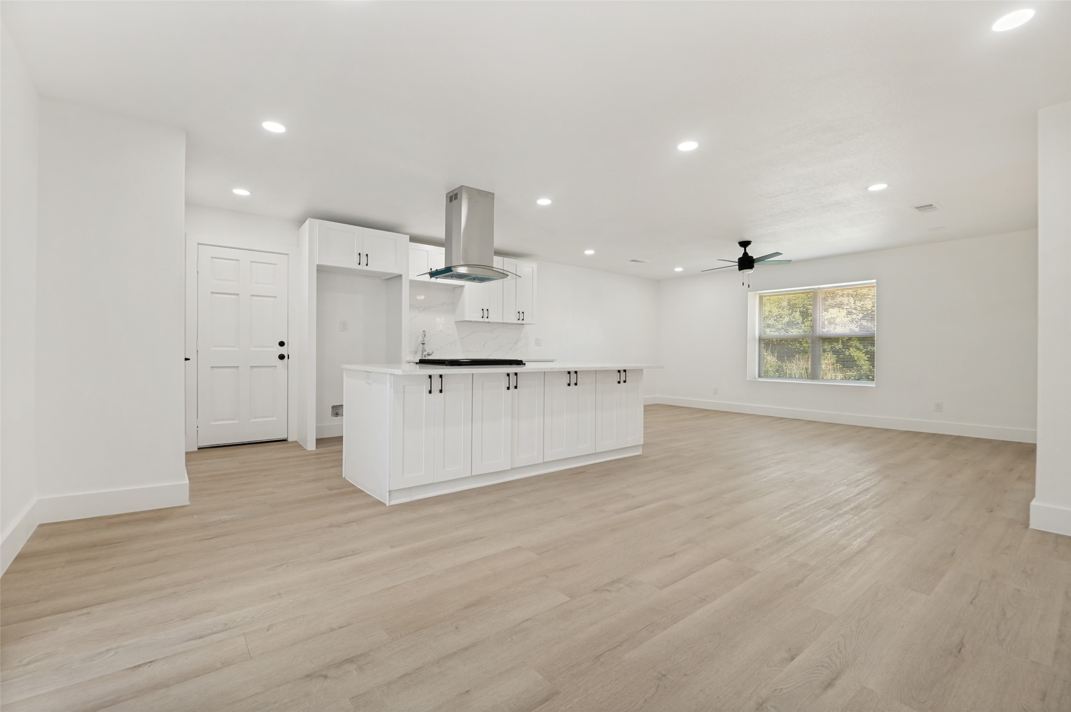 2406 Magna Vista Drive Dallas TX 75216