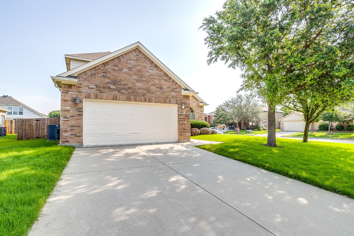 1100 Beaverwood Lane Crowley TX 76036