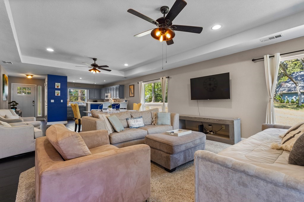 124 Peninsula Point Terrace Mabank TX 75156