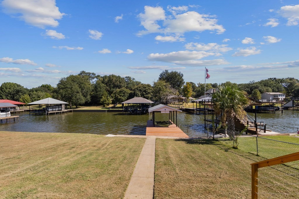 124 Peninsula Point Terrace Mabank TX 75156