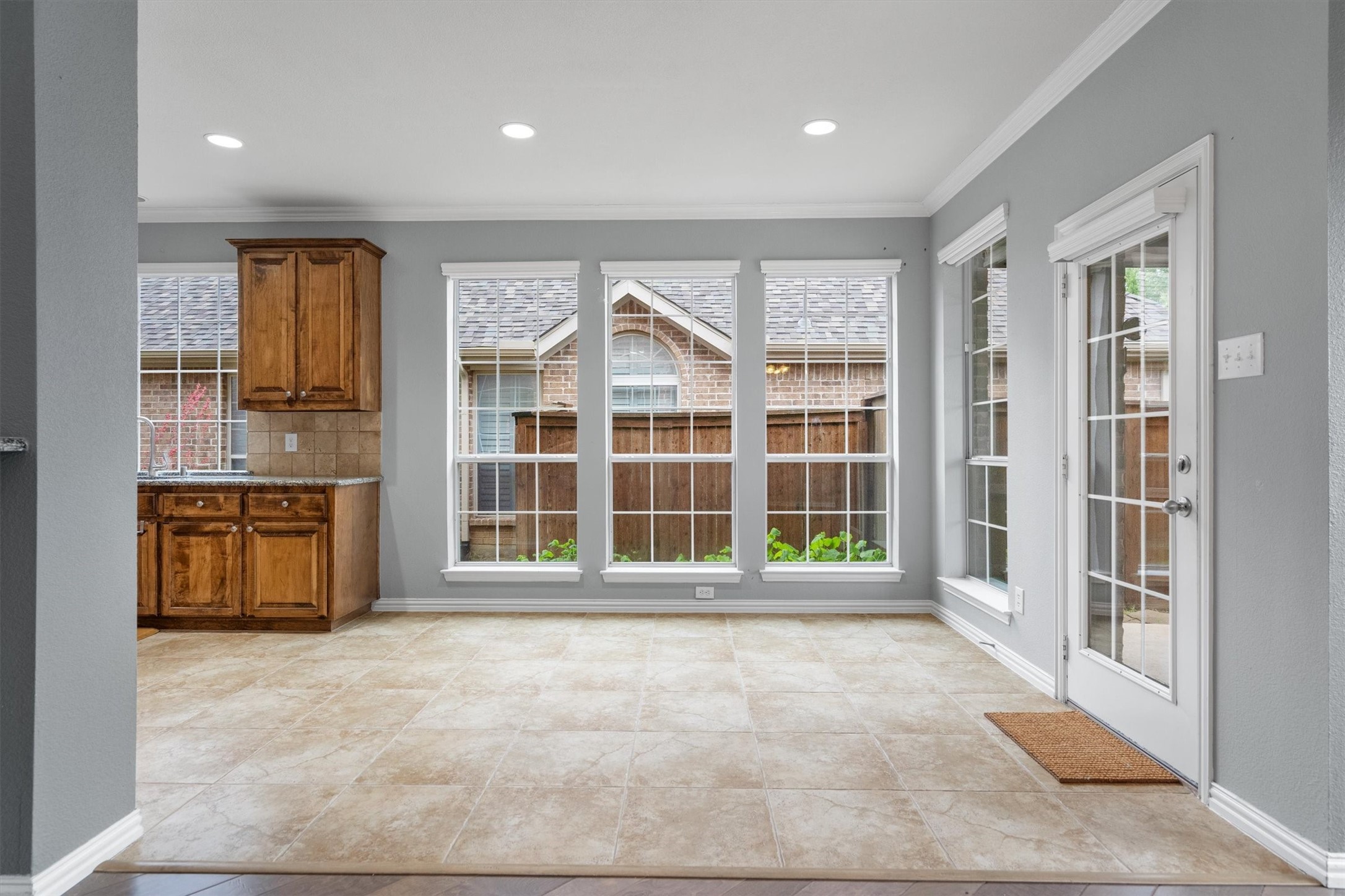 1217 Dayton Drive Lantana TX 76226