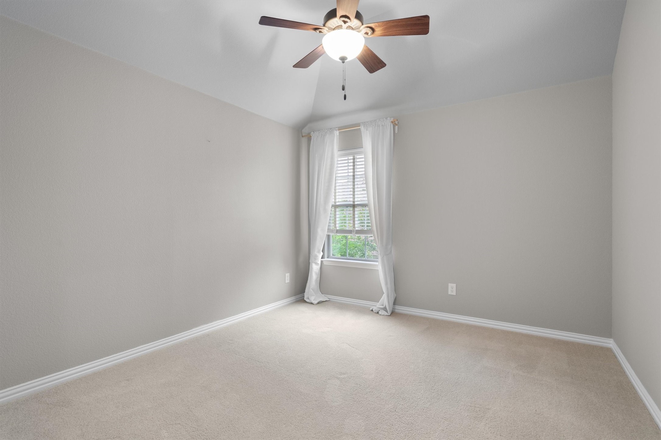1217 Dayton Drive Lantana TX 76226