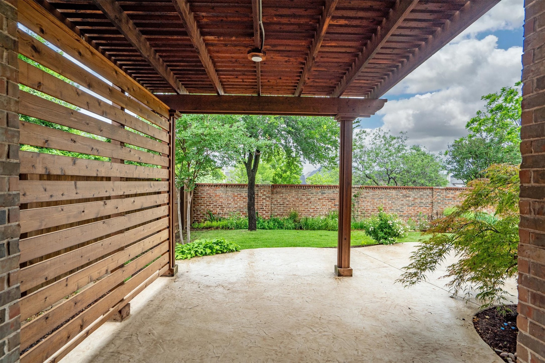 1217 Dayton Drive Lantana TX 76226