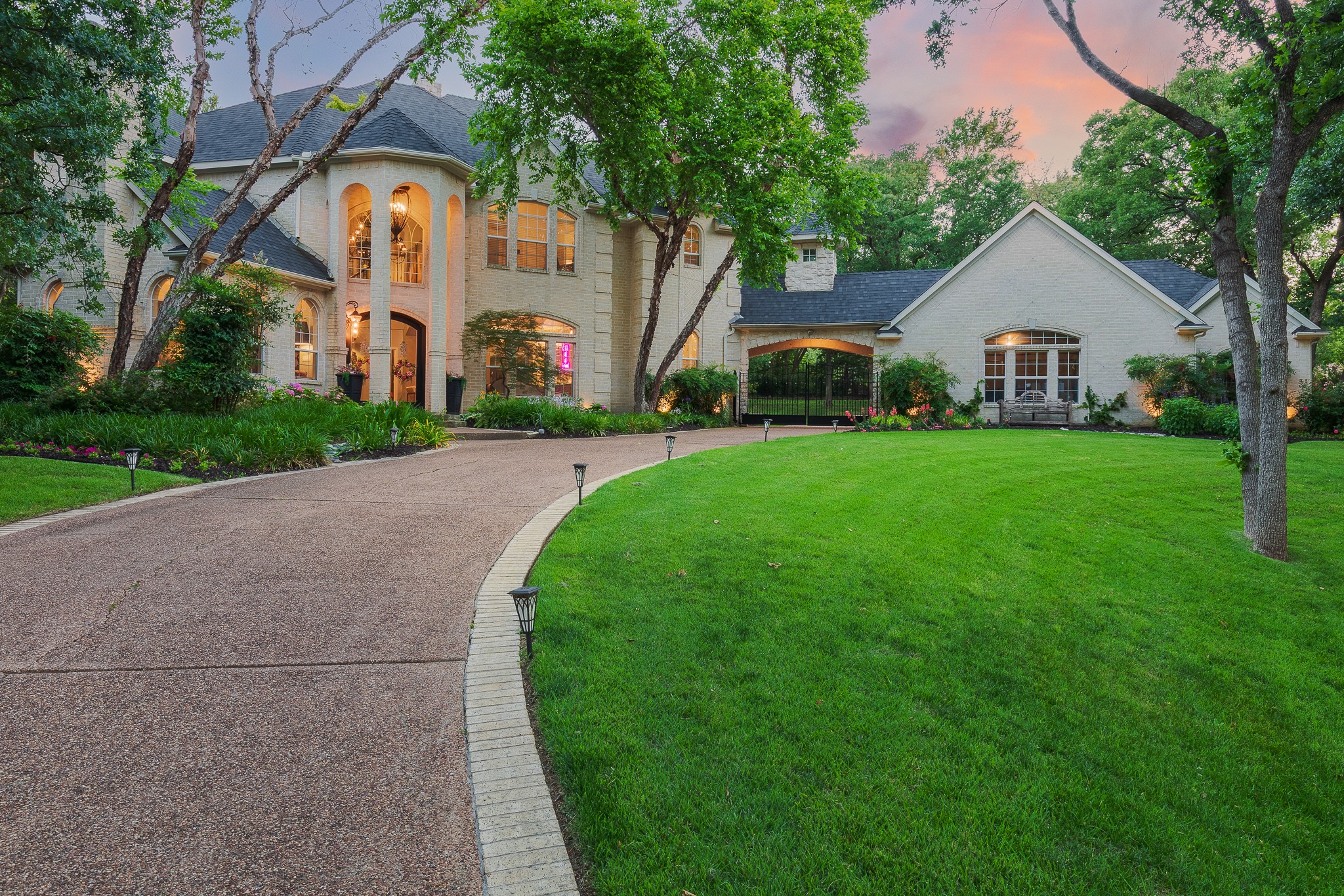 7505 Stallion Circle Flower Mound TX 75022