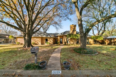 3109 Old Orchard Lane Denton TX 76209