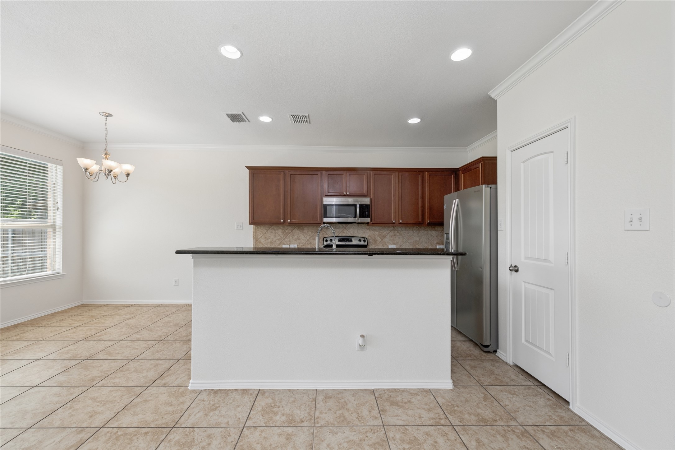 946 Bowie Drive Lavon TX 75166