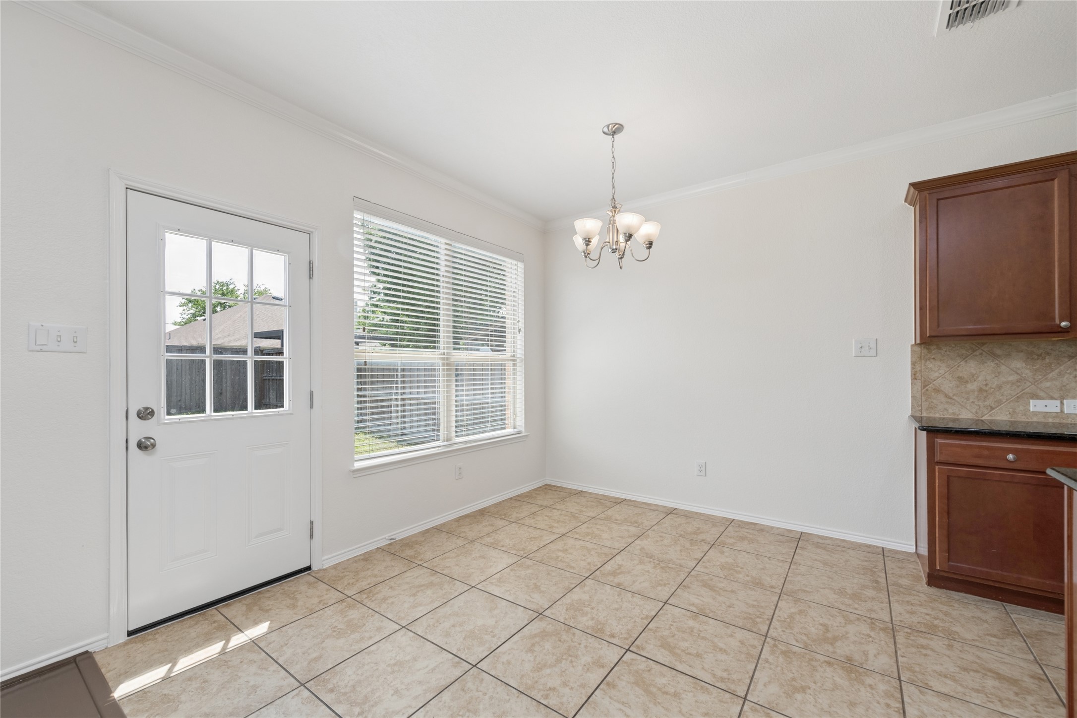 946 Bowie Drive Lavon TX 75166