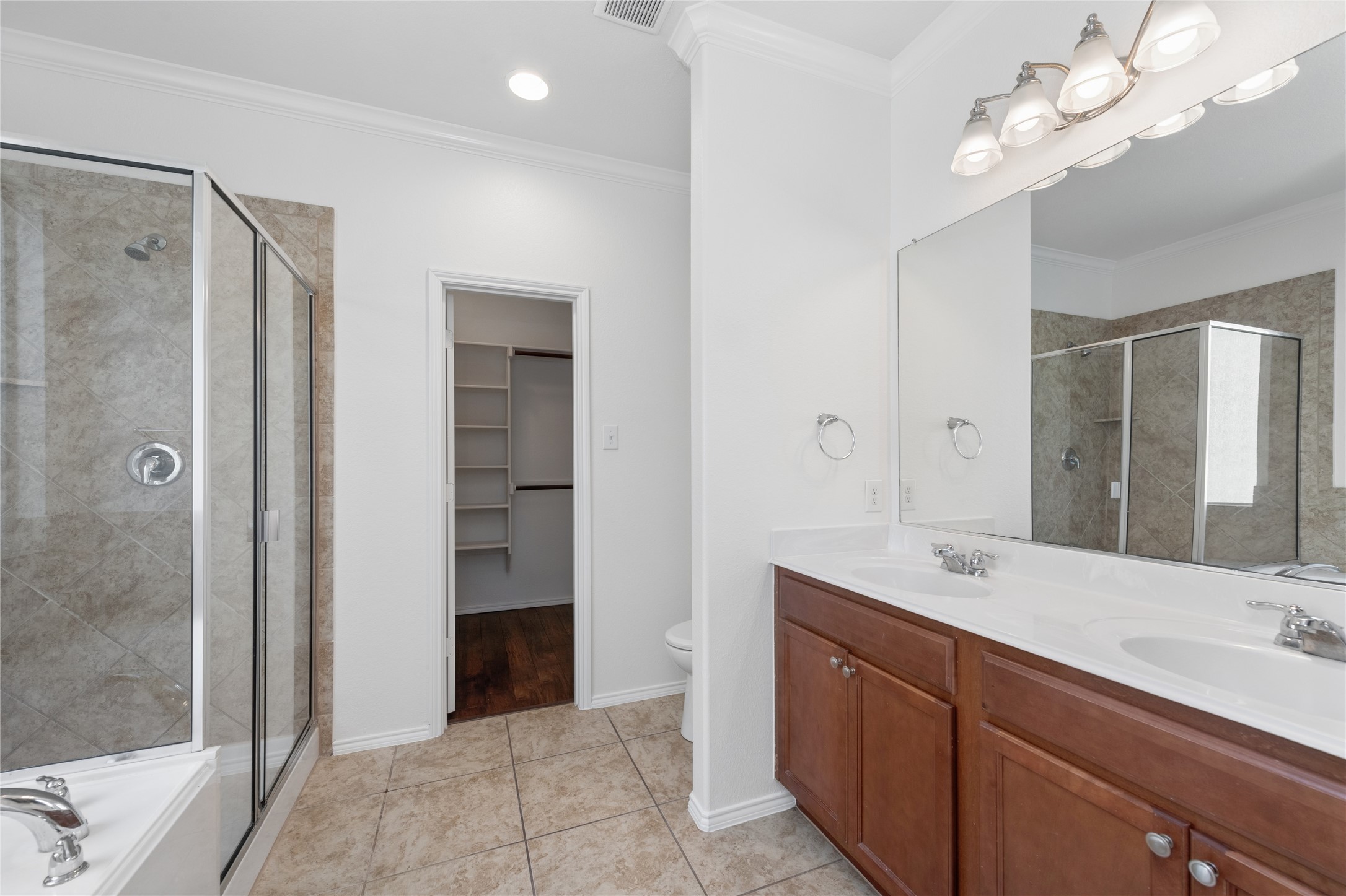 946 Bowie Drive Lavon TX 75166
