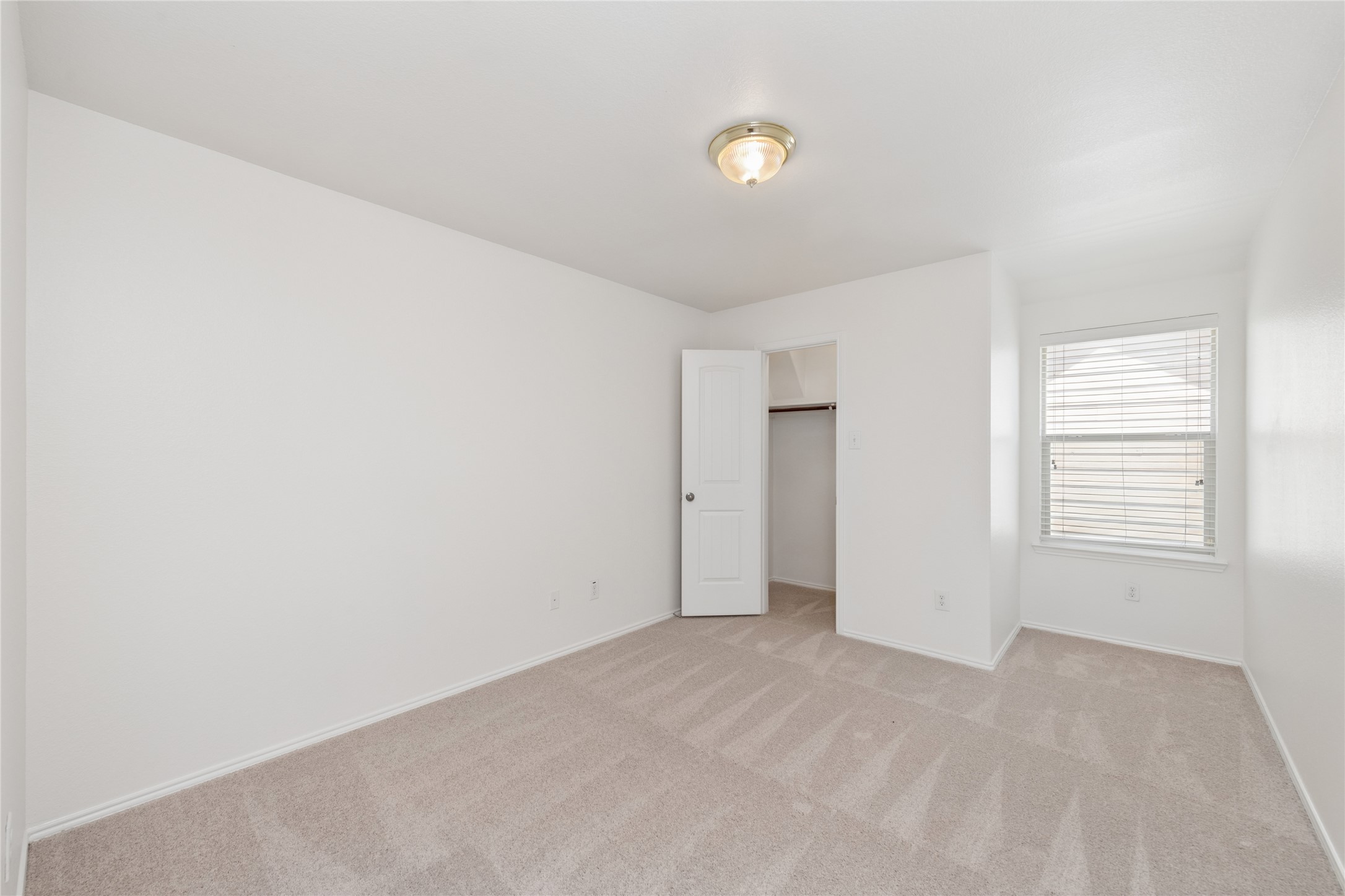 946 Bowie Drive Lavon TX 75166
