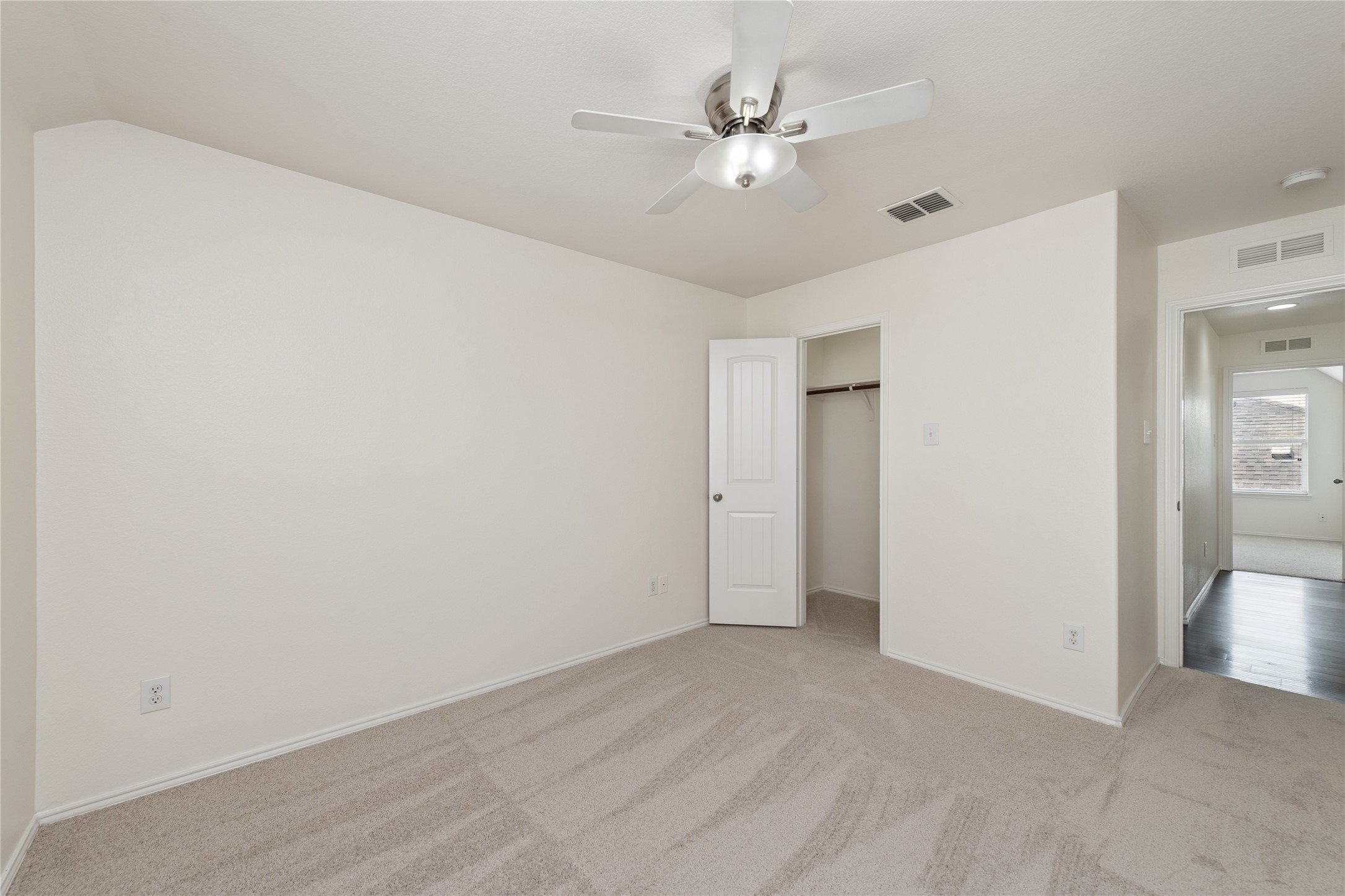 946 Bowie Drive Lavon TX 75166