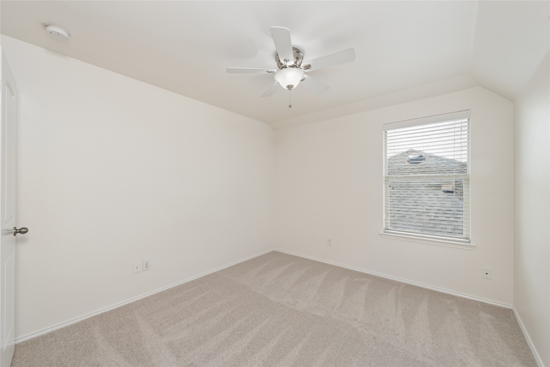 946 Bowie Drive Lavon TX 75166