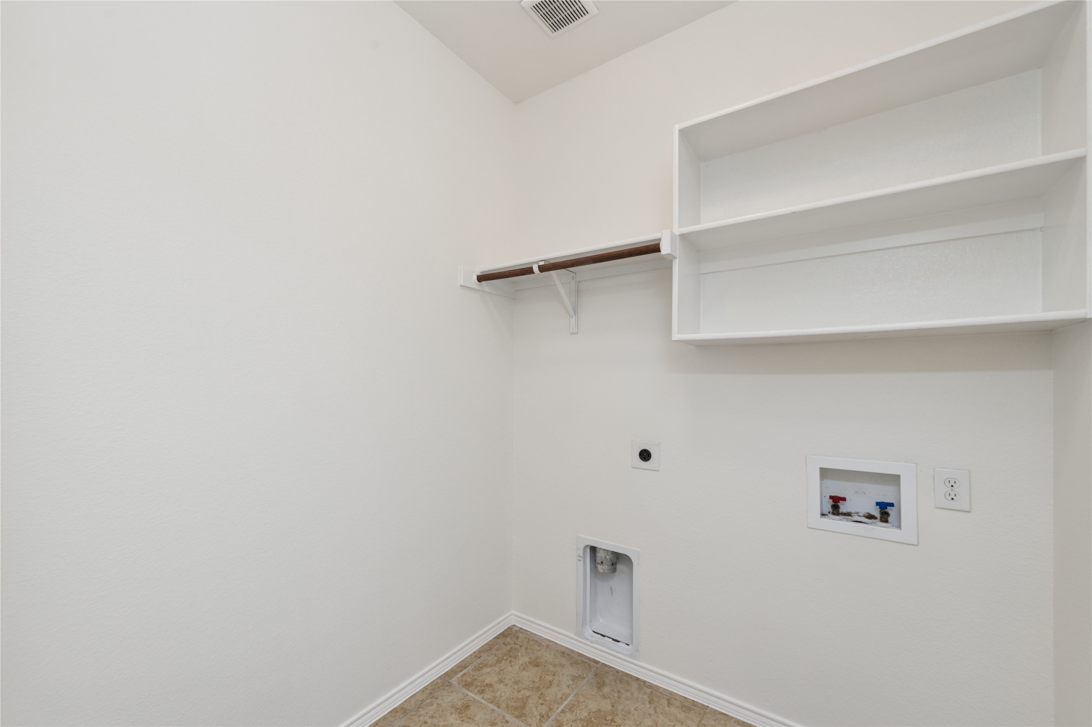 946 Bowie Drive Lavon TX 75166