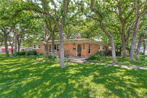 5254 Lambeth Lane Fort Worth TX 76112