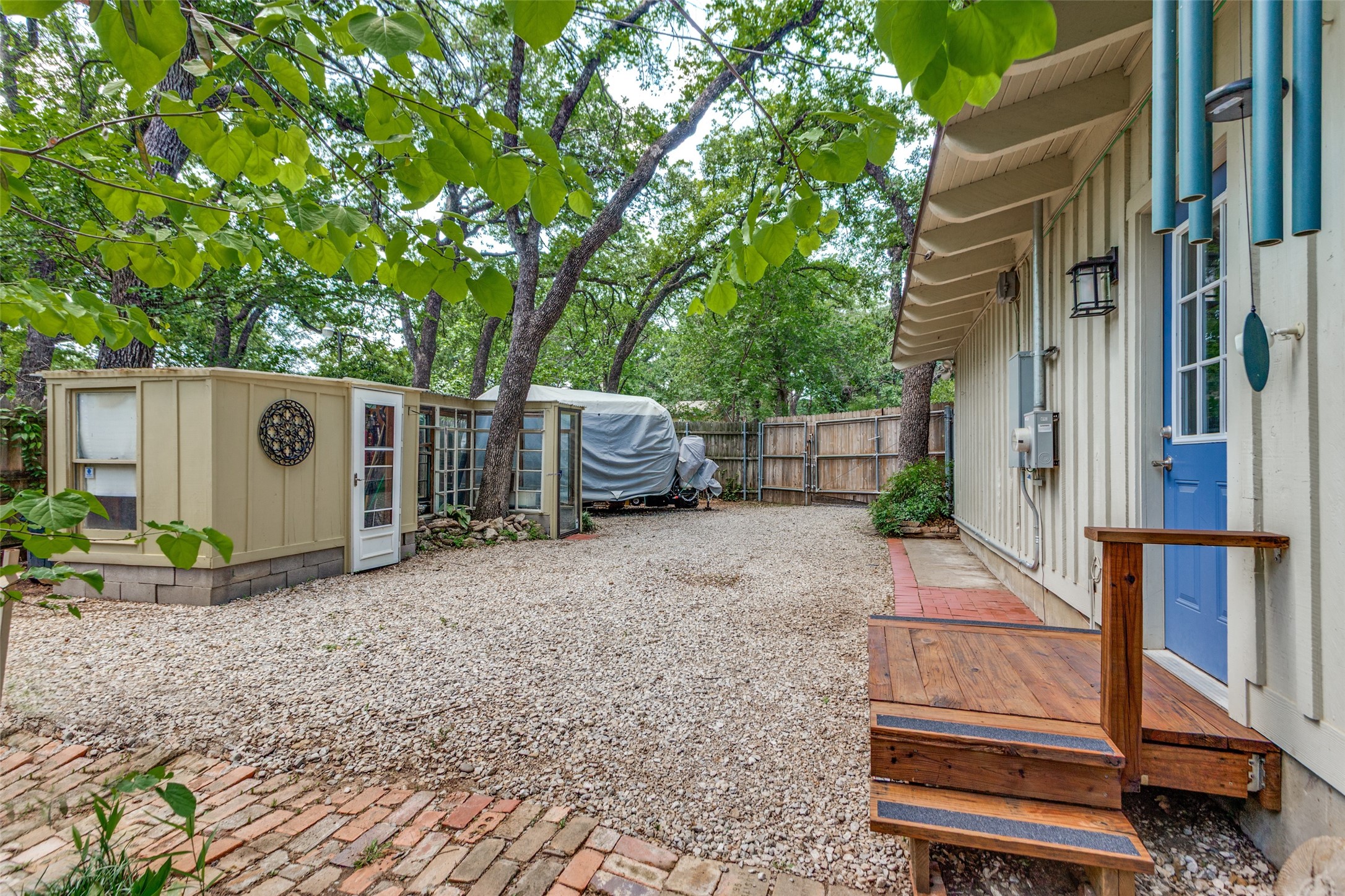 5254 Lambeth Lane Fort Worth TX 76112