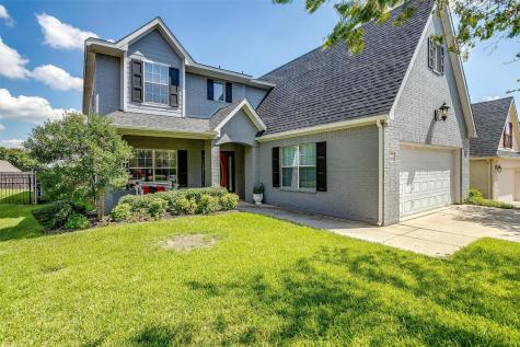 2816 Greenway Drive Burleson TX 76028