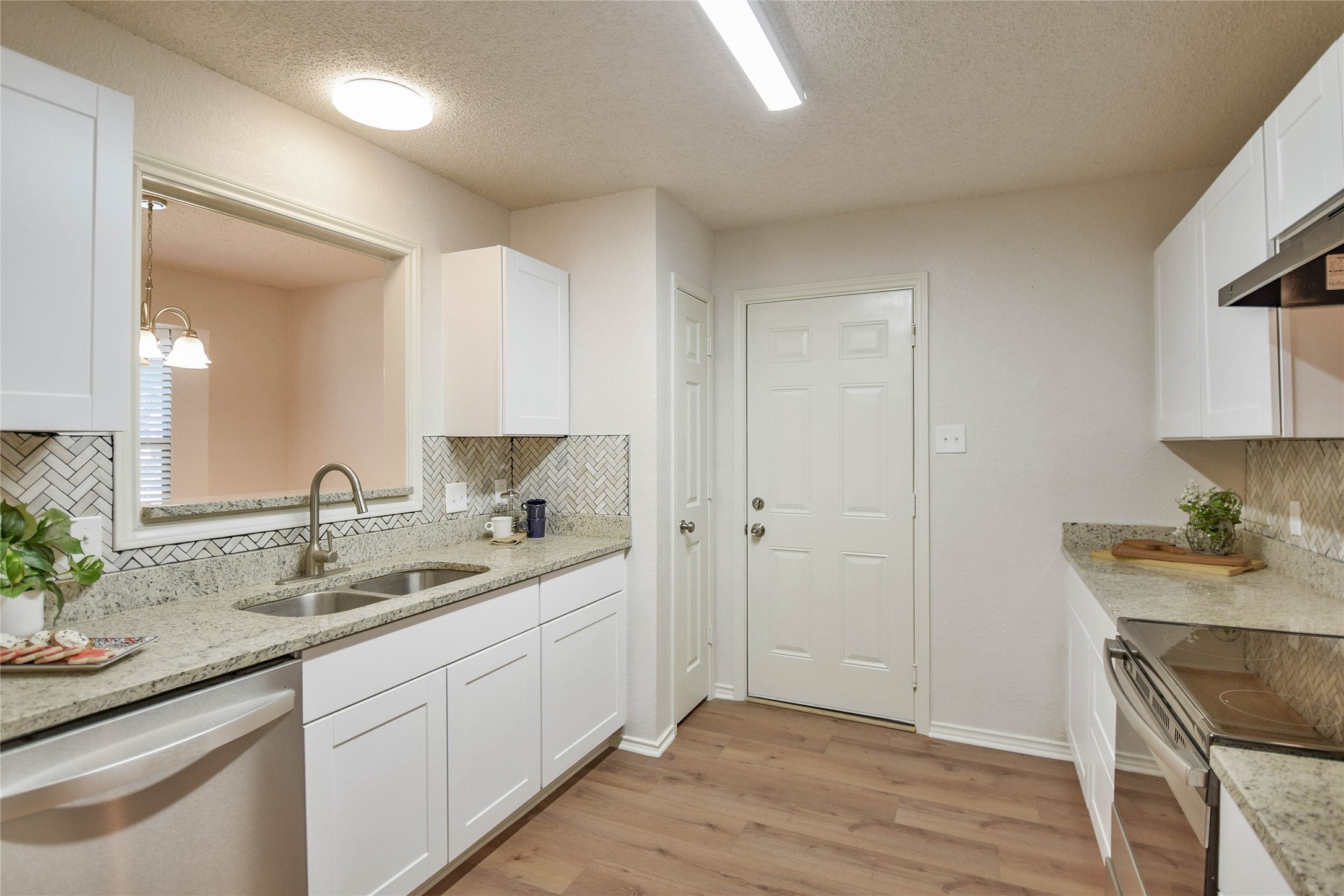 10109 Pack Saddle Trail Fort Worth TX 76108
