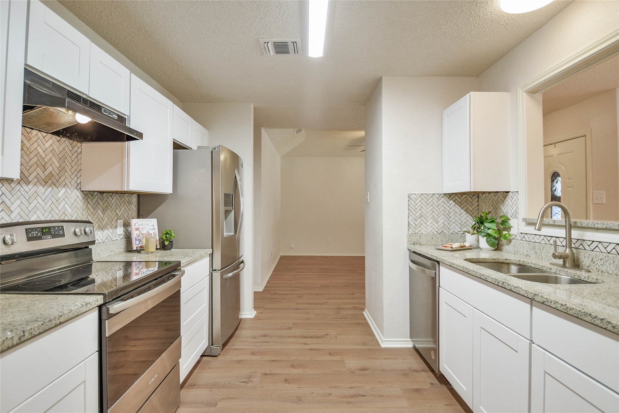 10109 Pack Saddle Trail Fort Worth TX 76108
