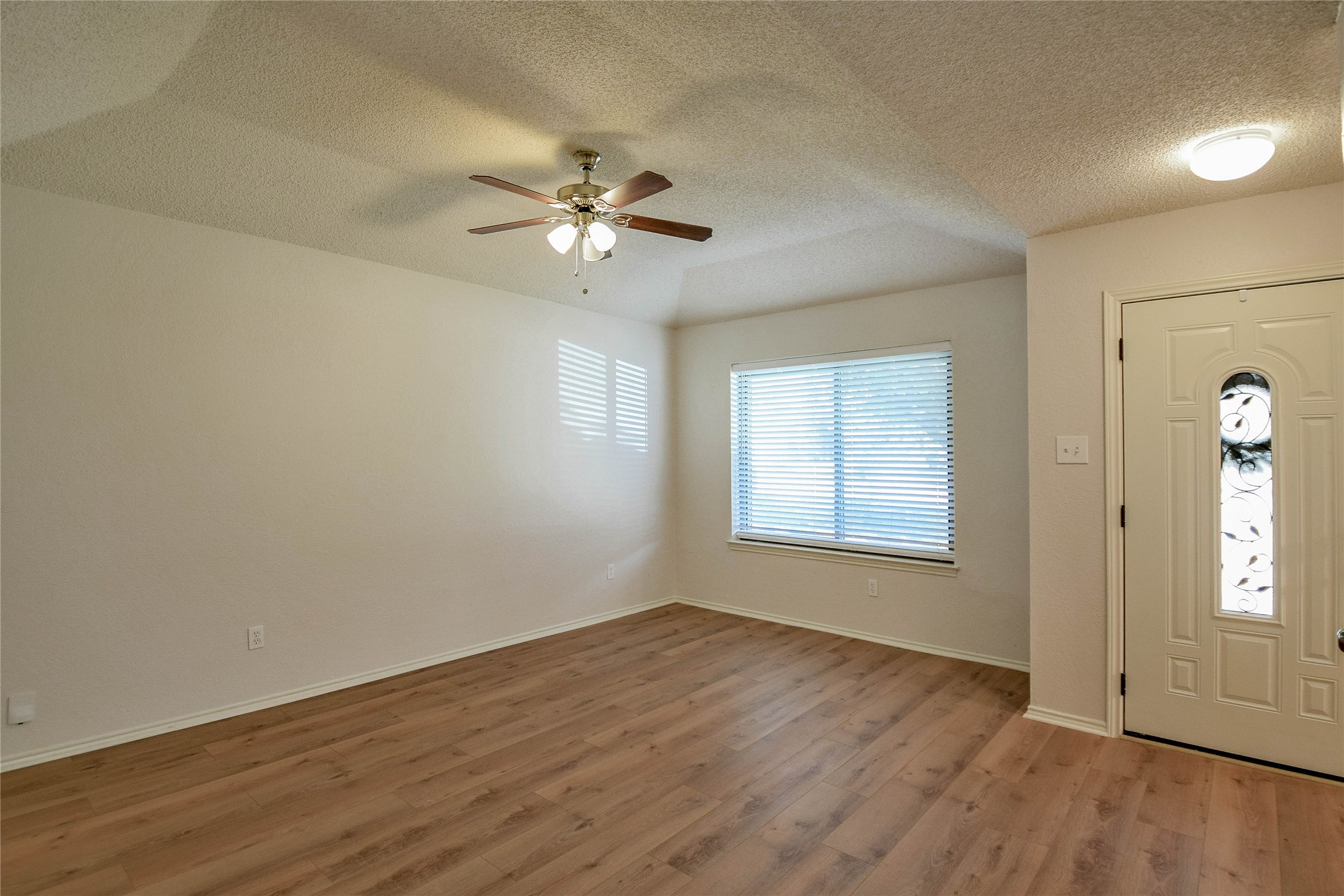 10109 Pack Saddle Trail Fort Worth TX 76108