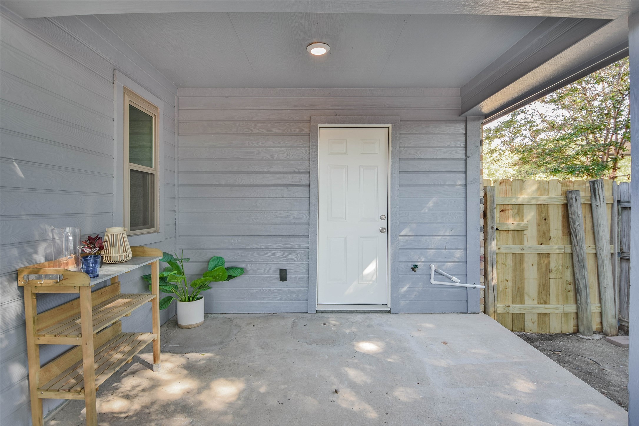 10109 Pack Saddle Trail Fort Worth TX 76108