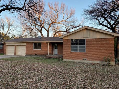 1112 Reed Street Hurst TX 76053