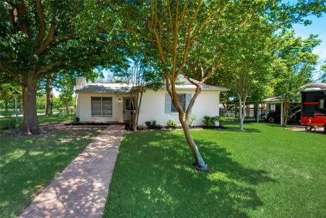 1110 Richard Street Mesquite TX 75149