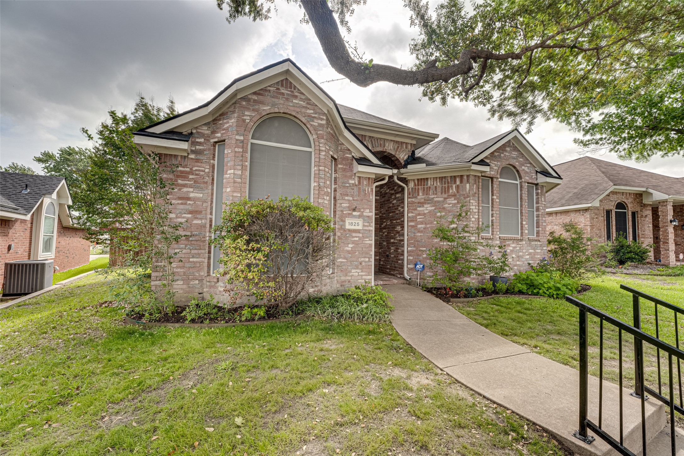 1825 Ambrose Drive Rowlett TX 75089