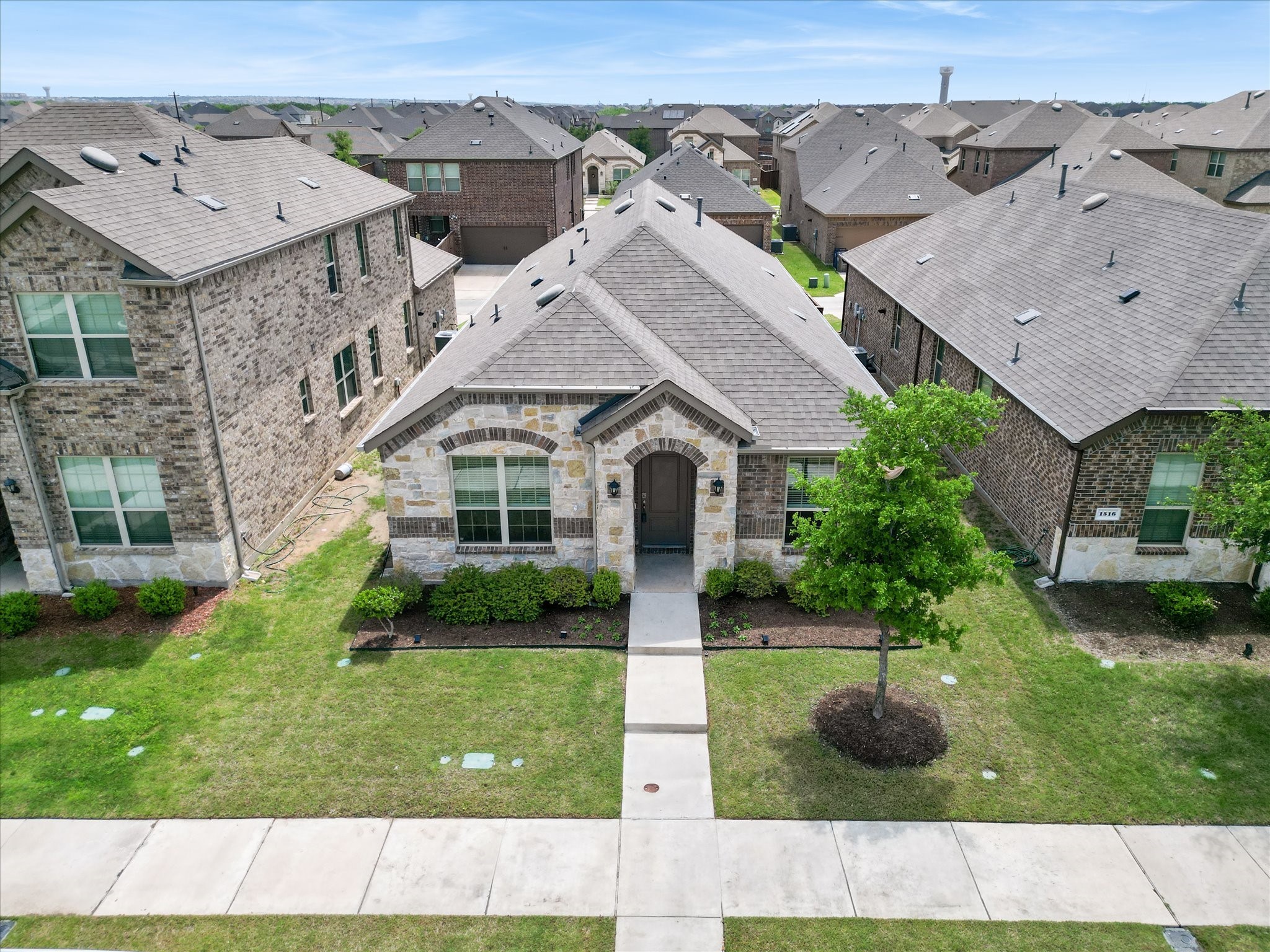 1512 Babb Lane Celina TX 75009