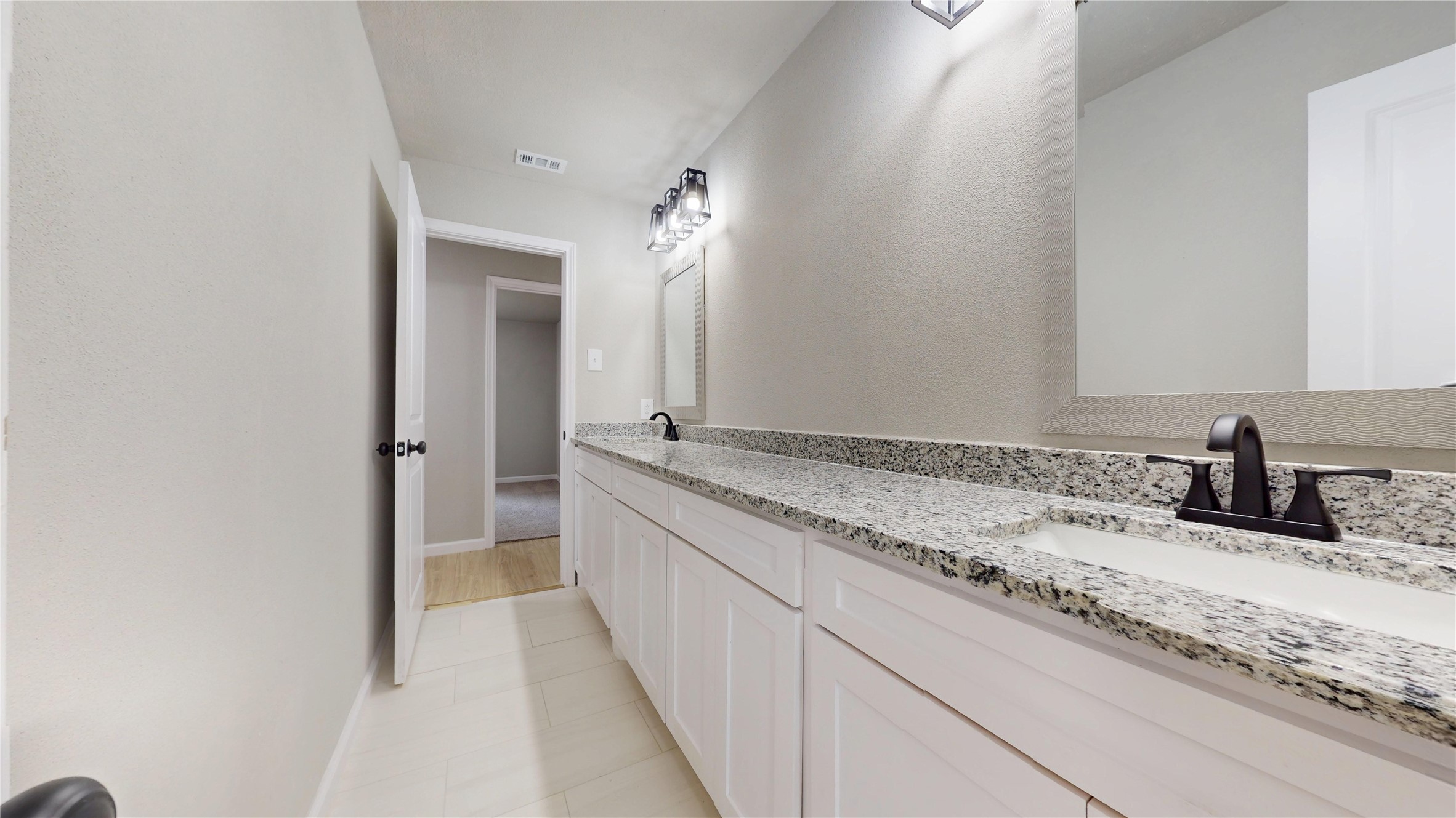 3205 Jamestown Drive Forest Hill TX 76140