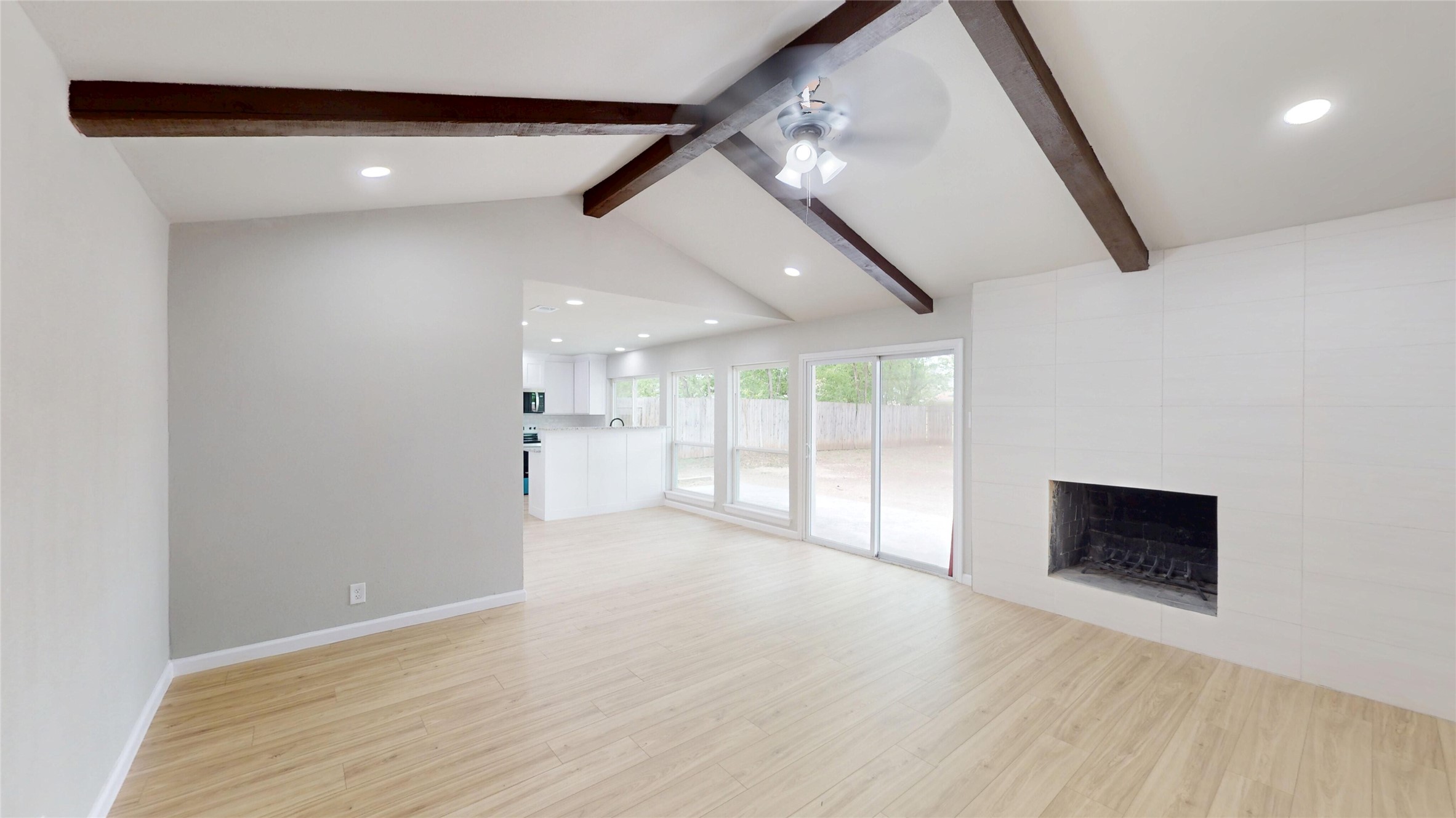 3205 Jamestown Drive Forest Hill TX 76140