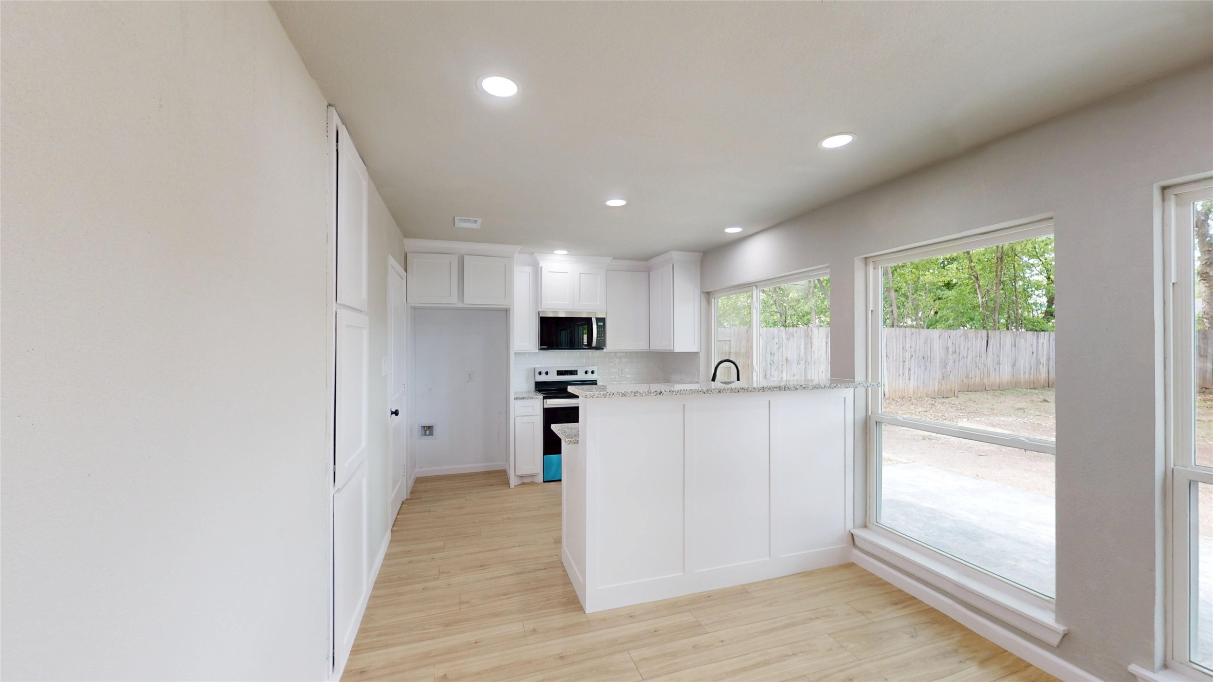 3205 Jamestown Drive Forest Hill TX 76140