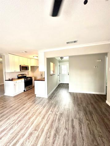 1322 Shorecrest Drive Garland TX 75040