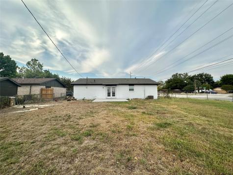 1322 Shorecrest Drive Garland TX 75040