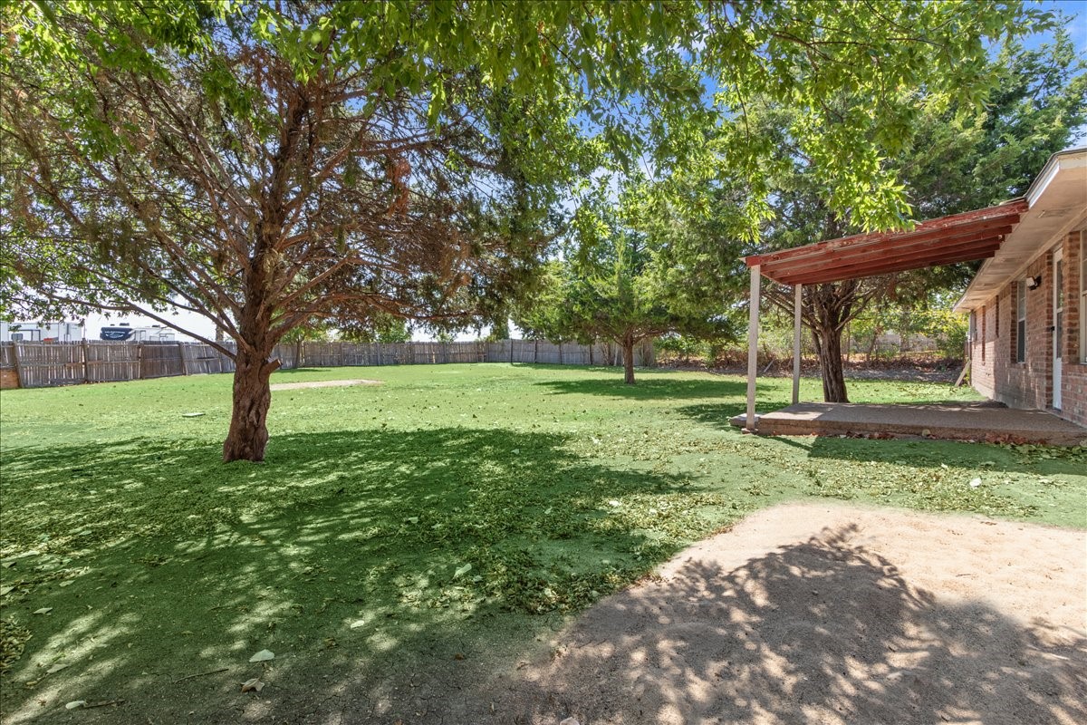 706 Rolling Hills Drive Hewitt TX 76643