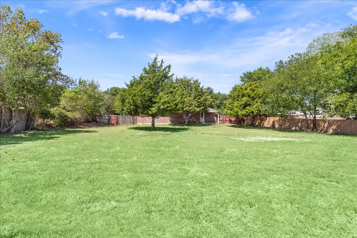 706 Rolling Hills Drive Hewitt TX 76643