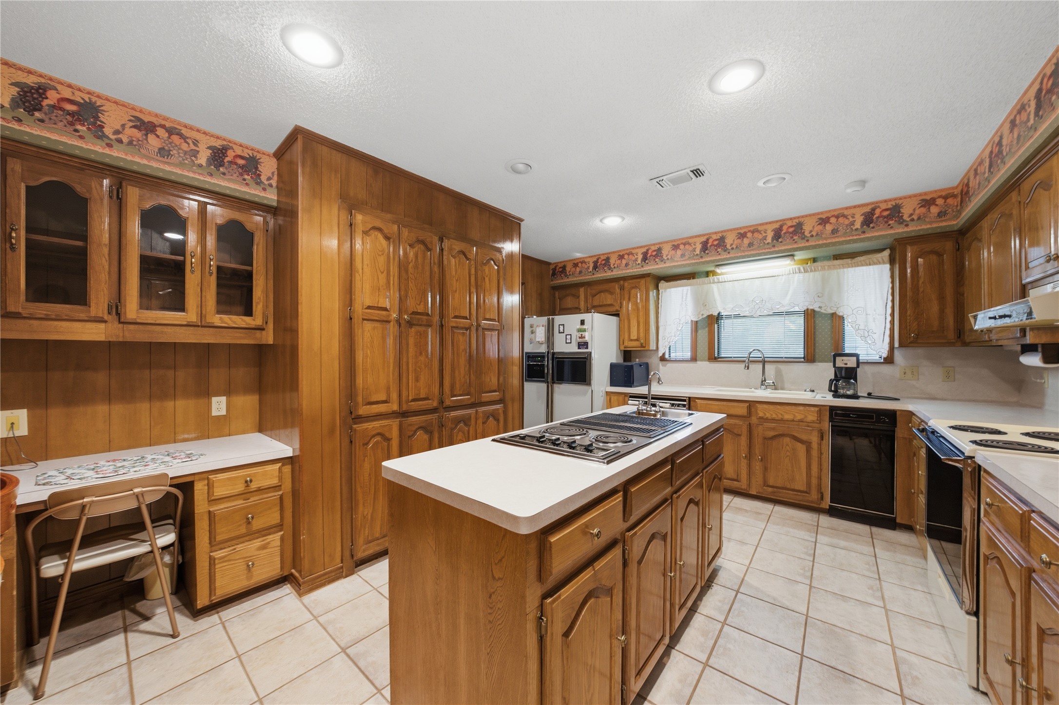 17804 Cr 4235 Frankston TX 75763