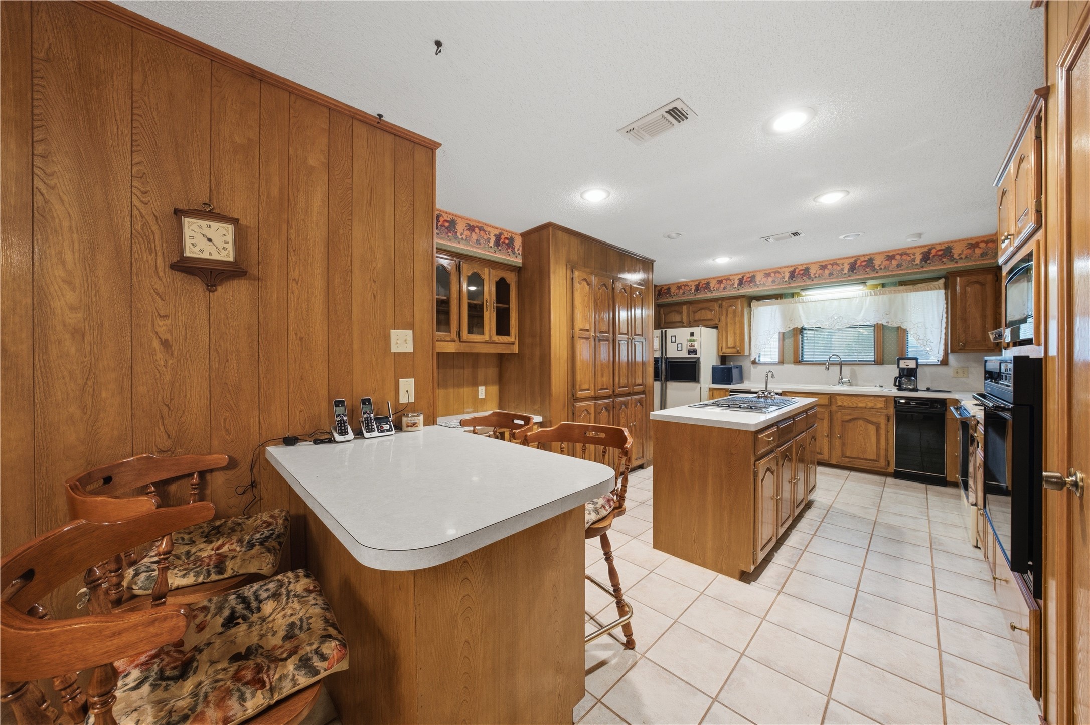 17804 Cr 4235 Frankston TX 75763