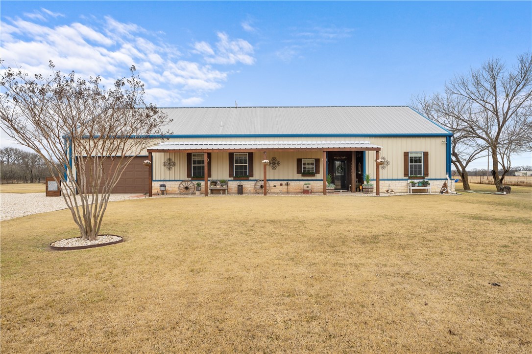 1106 N Vicha Road Axtell TX 76624