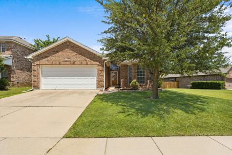 2329 Moccassin Lane Fort Worth TX 76177