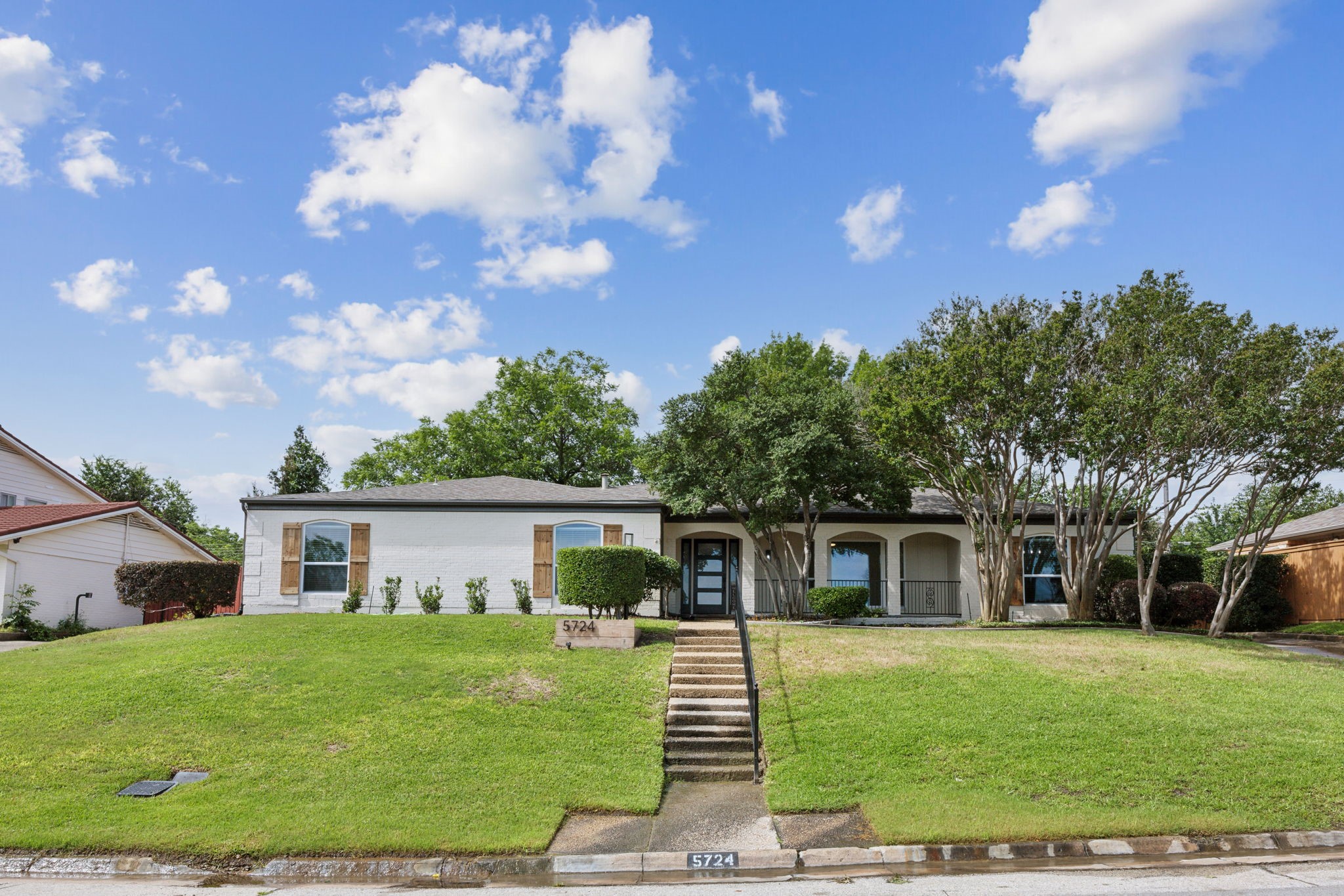 5724 Diamond Oaks Drive N Haltom City TX 76117