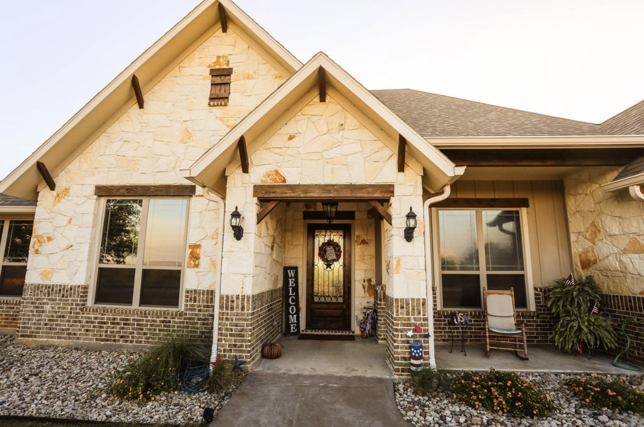 667 Comanche Lake Road Comanche TX 76442